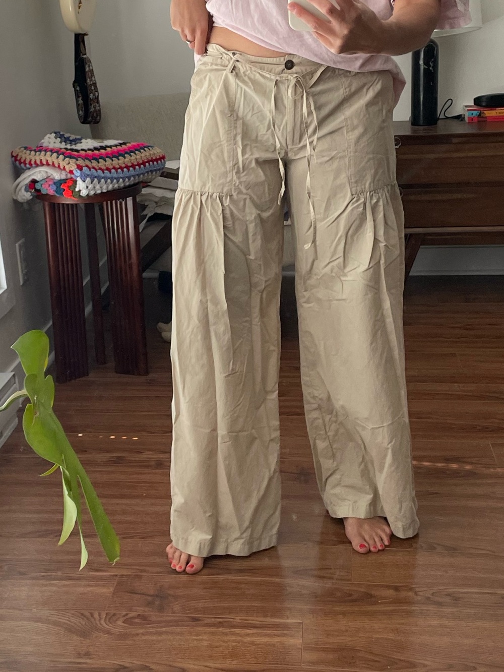 Vintage parachute beige pants